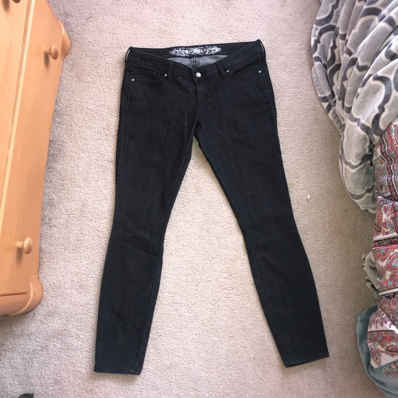 Express Jeans - Picture 2 of 3